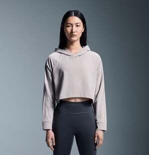 On Running Women's Movement Hoodie Size M